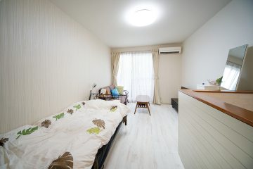 住まいが教えてくれたもの。手づくりの愛着ある部屋で日々を丁寧に生活すると、ワークライフバランスも調和する 【1】：佐藤 綾子（仮名）