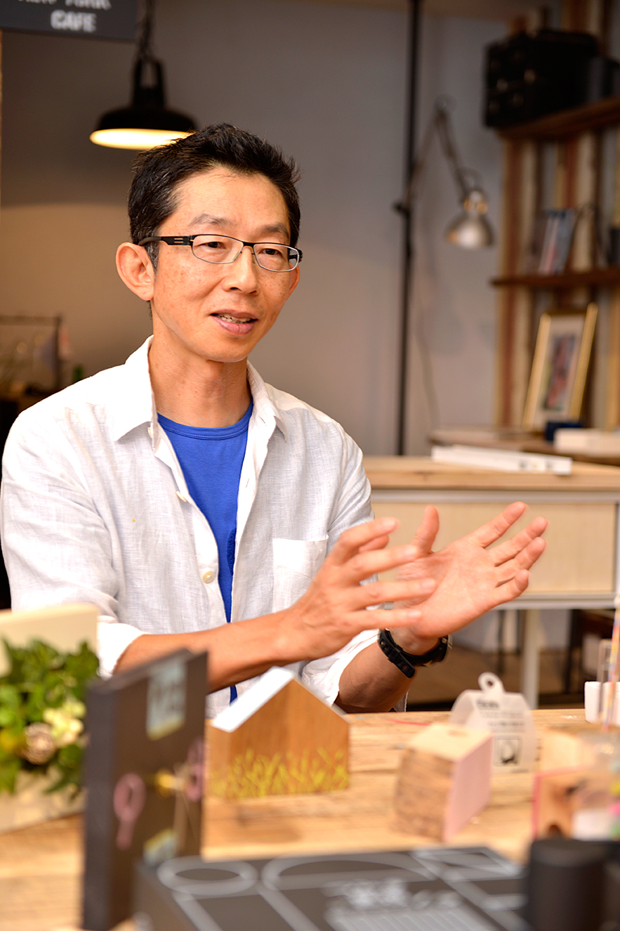 デザインで命を吹き込まれたプロダクトがたどる、生涯の物語を思い描く。 コンセプトというシナリオのもと、製品に存在感と躍動を与え続ける【前編